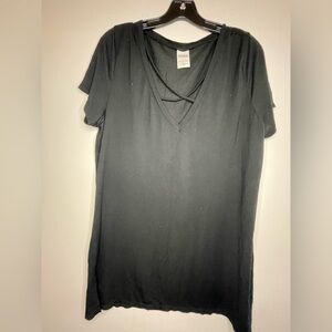 PINK Victoria's Secret Black Relaxed Short Sleeve T-Shirt
